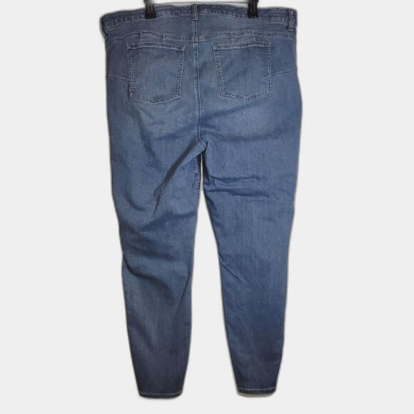 Torrid Bombshell Skinny Distressed Premium Stretch Jeans 22T - Picture 2 of 10